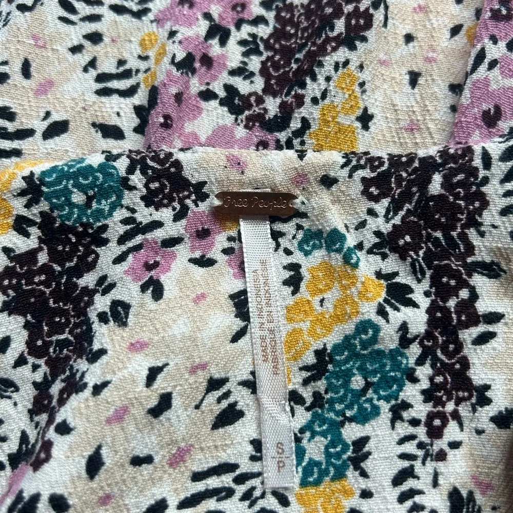 Free People Miss Right Floral Cutout Mini Dress EUC Sz S boho chic Cottagecore